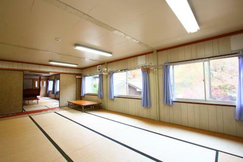 Hostal Ramune Onsen Senju No Sato