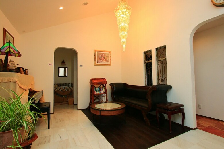 Villa Montpetre
