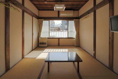 Fujiyoshida Youth Hostel
