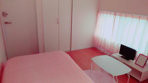 Hostal Rainbow Guesthouse (female Only)