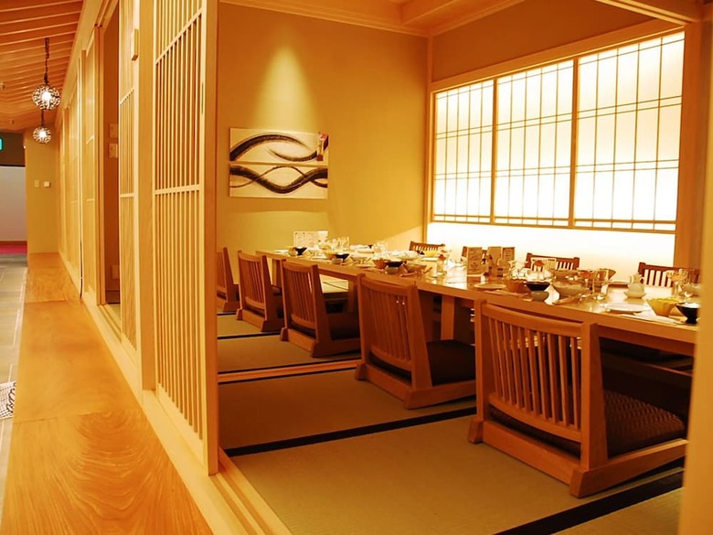 Hotel Urabandai Lake Resort
