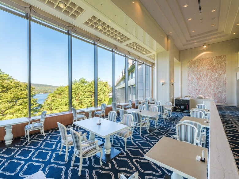 Hotel Urabandai Lake Resort