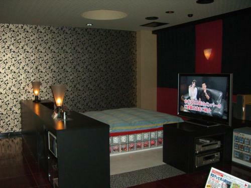 Hotel Zone (adult Only)