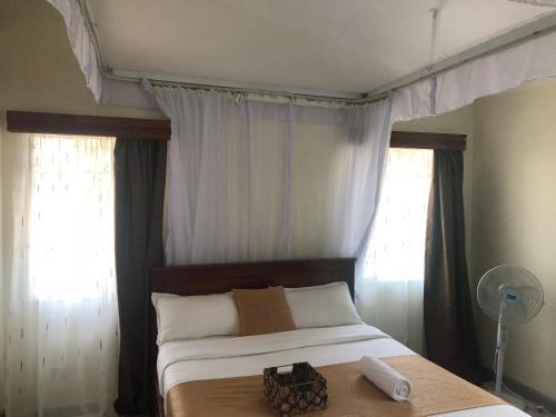 Bed & Breakfast Tiana Court Milimani