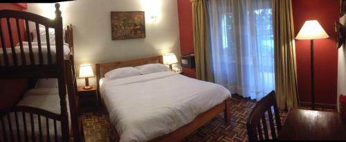 Hotel Amani Gardens Inn