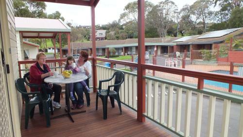 Warrnambool Holiday Park And Motel