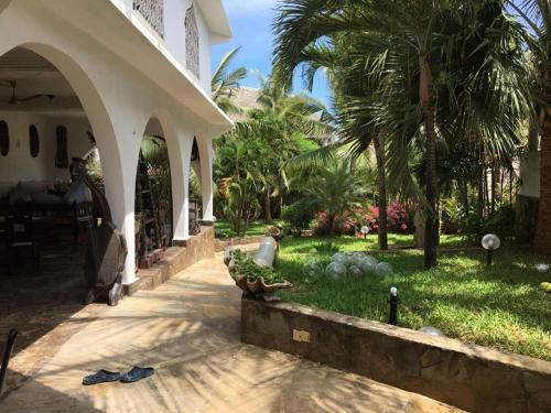 Bed & Breakfast Sunbay Holidays Villa
