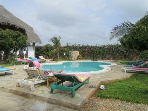 Bed & Breakfast Sibil Nyumba Oasis
