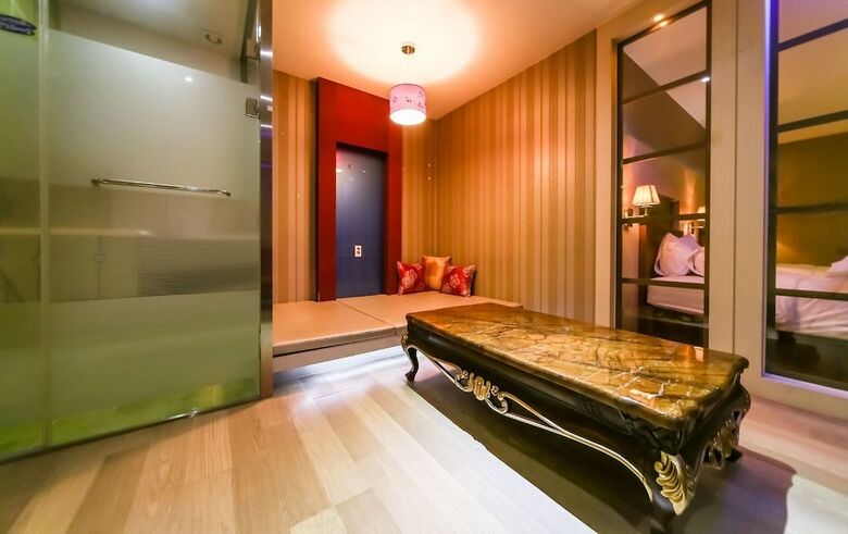 Hotel Zara
