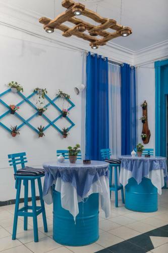 Albergue Acropole Hotel
