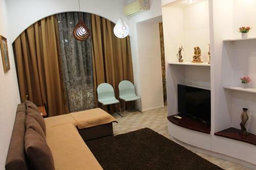Nadezhda Apartments On Abylai Khan Ave.