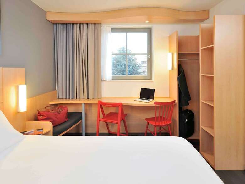 Hotel Ibis De Panne