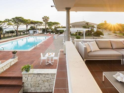 Marina Di Modica Villa Sleeps 18 Pool Air Con Wifi