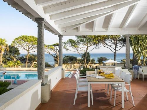 Marina Di Modica Villa Sleeps 18 Pool Air Con Wifi