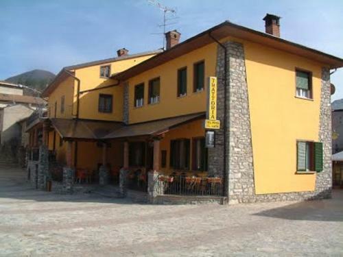 Hotel Albergo Bar Del Pino