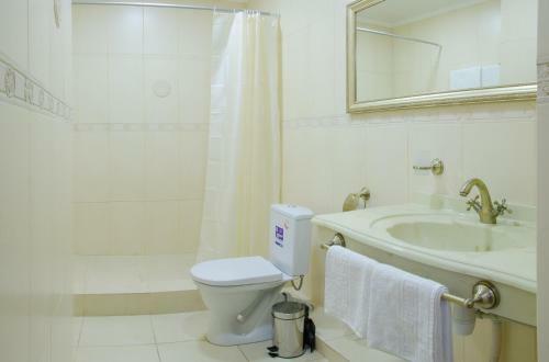 Hotel Complex Insar