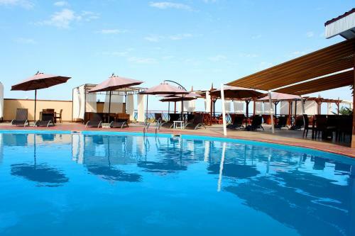 Dostar Hotel Complex