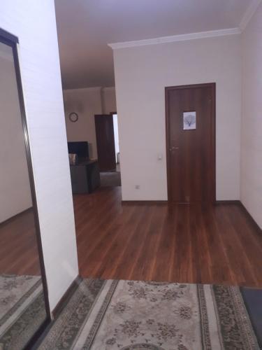 Apartment On Abay 150/230