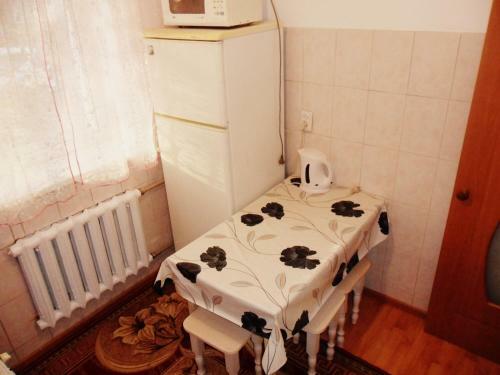 Apartment On Zakarpatskaya Street