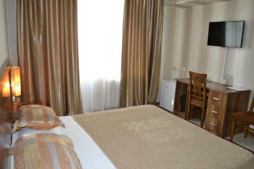 Hotel Gostinitsa Grand