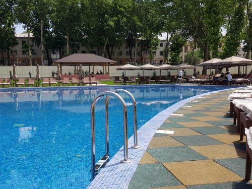 Aidana Plaza Hotel