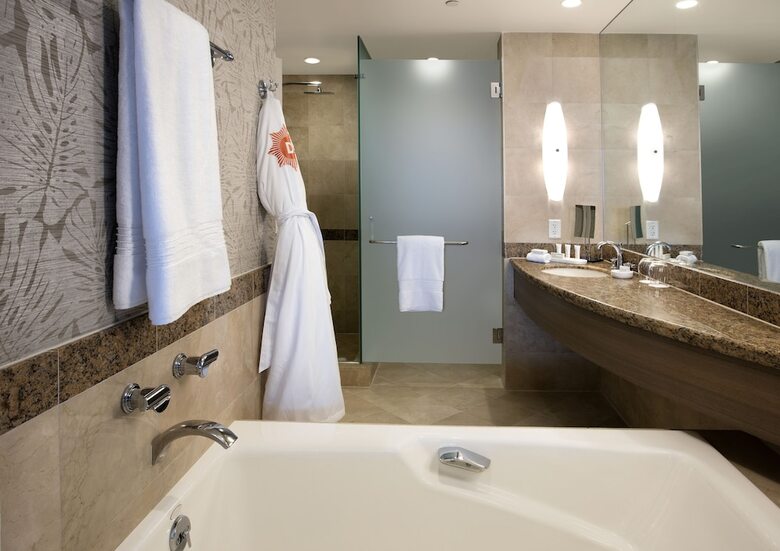Hotel The Diplomat Beach Resort Hollywood, Curio Collection By Hilton