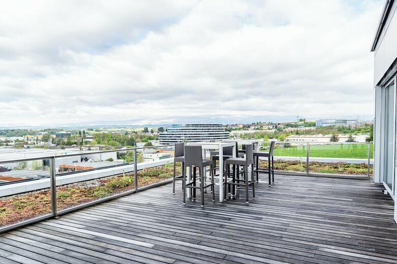 Discovery Hotel
