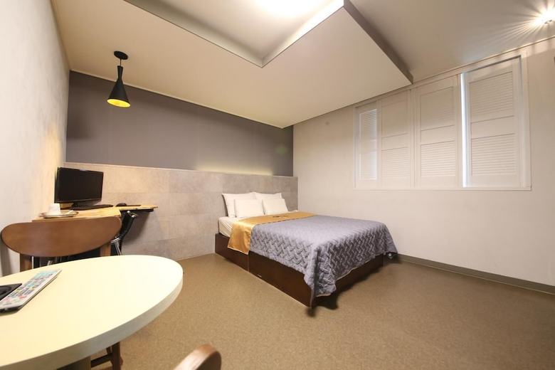 Songtan Nyx Fox Hotel