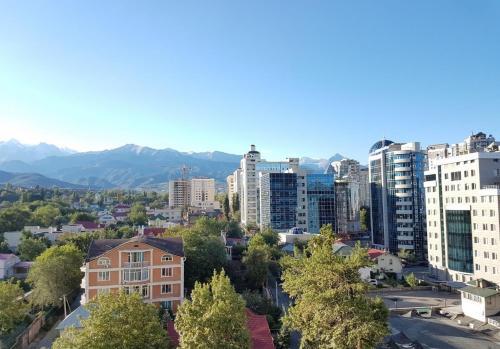 Apartamento Ahome 30 At Dostyk 162