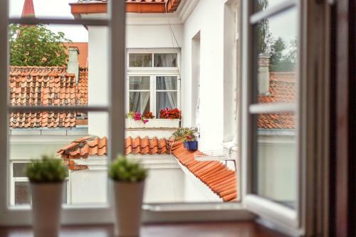 Lux Old Town Apartment