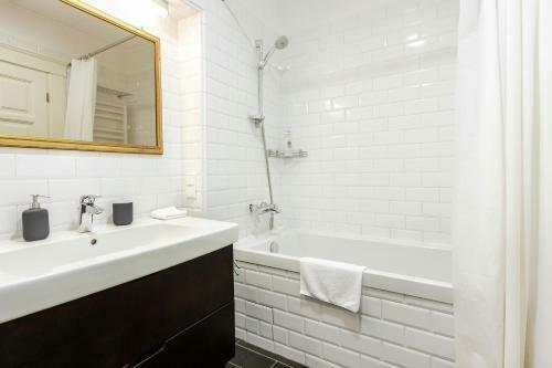Classy Old Town Apartments