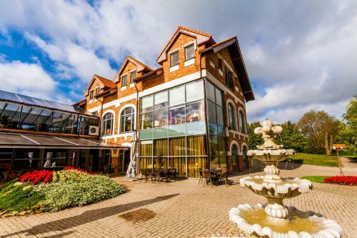 Hotel Radailiu Dvaras - Dinosaur Park