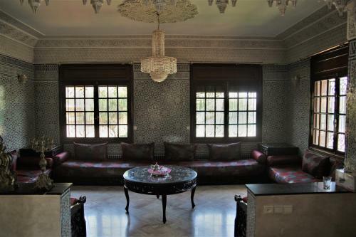 Luxueuse Villa, 5 Min Du Tramway