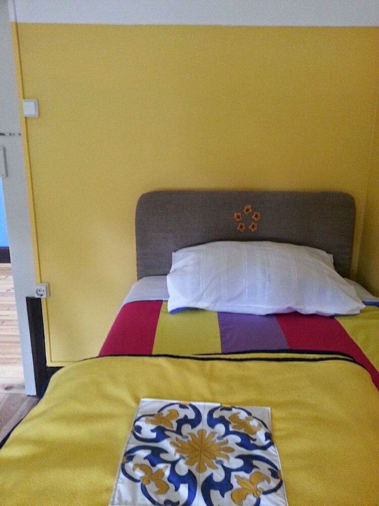 Hostal Csi Coimbra & Guest House