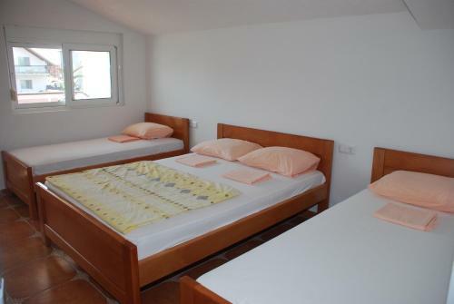 Hostal Guest House Nura