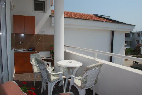 Hostal Guest House Nura