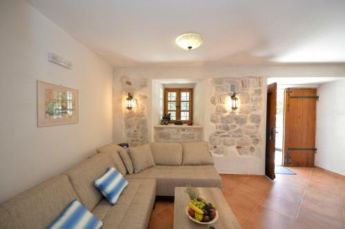 Vila Gina Apartments