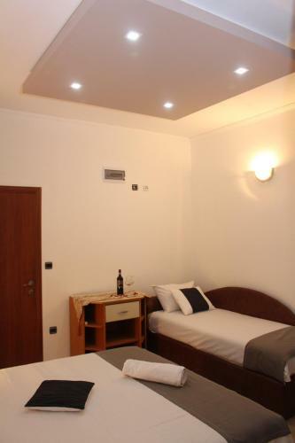 Apartments Perezaj II