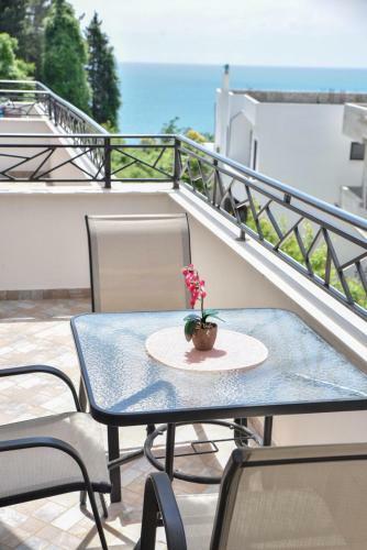 Hostal Guest House Casa Pineta