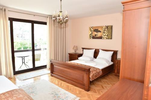 Hostal Guest House Evropa