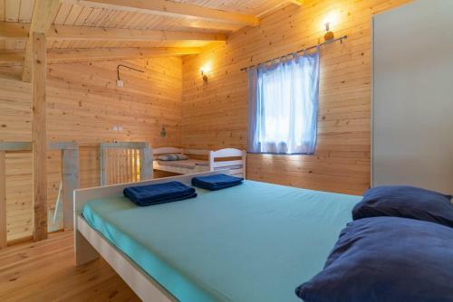 Lodge Bonazza Home