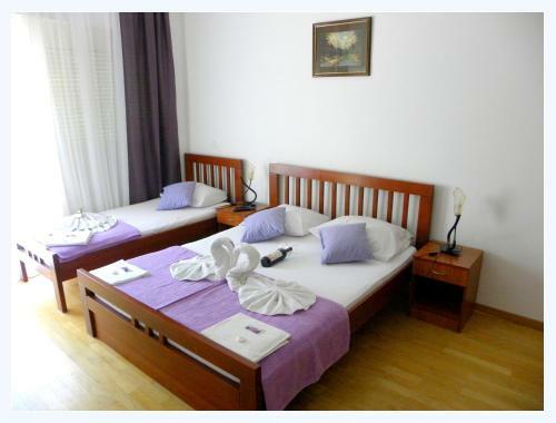 Hostal Guesthouse Maslina