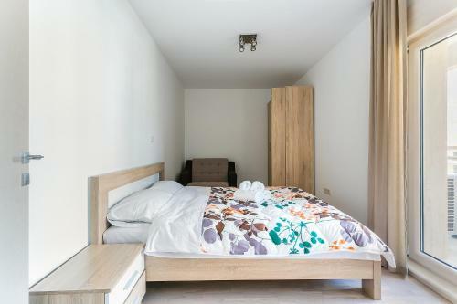 Primus Apartments Impera