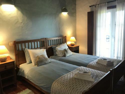 Hostal Herdade Do Freixial - Turismo Rural