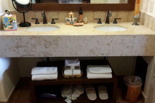Best 2br Ocean View Apartment In Cabo San Lucas