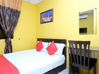 Oyo 1151 Diamond Hotel