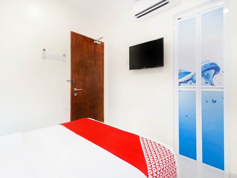 Oyo 710 Lawten Hotel