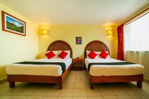 Capital O Hotel Villa Esperanza