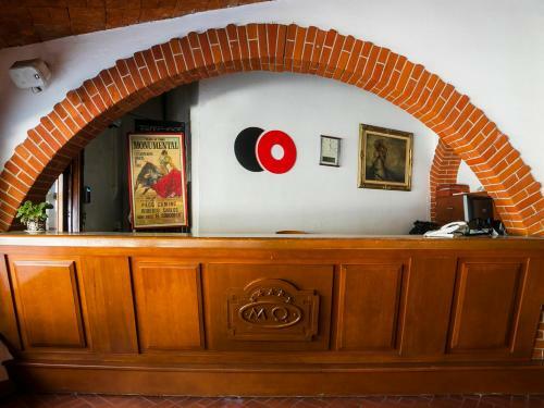 Hotel La Mansion Del Quijote