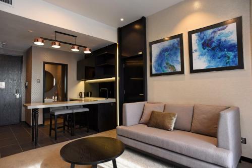 Vangohh Eminent Hotel & Spa